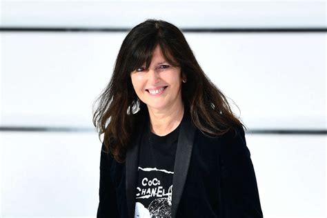 pourquoi virginie viard quitte chanel|virginie viard husband.